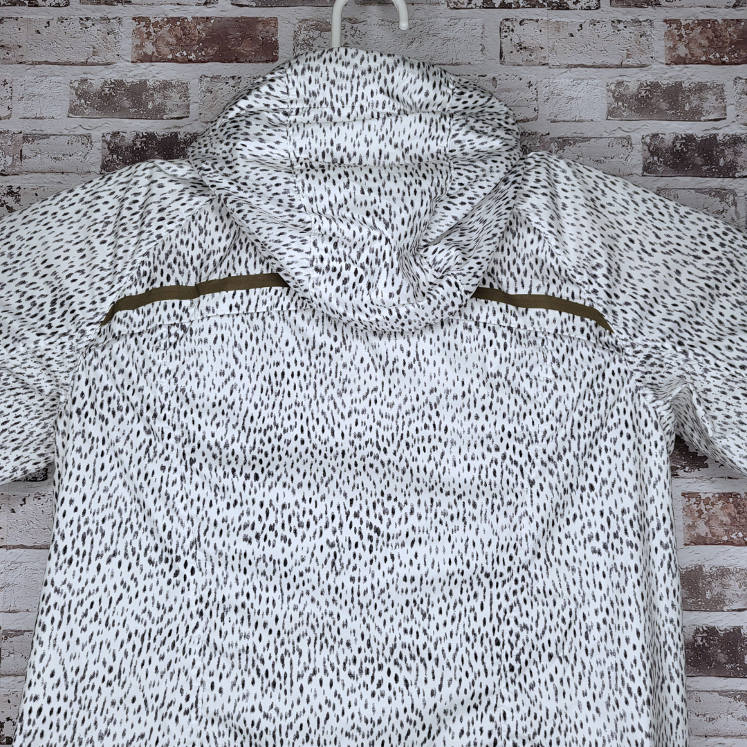 lululemon white/black hooded jacket (Women's Size N/A)