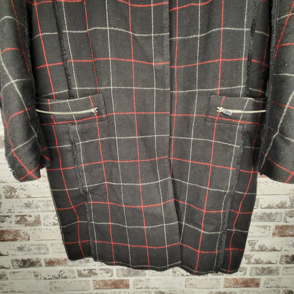 Basic House Black Red Plaid Coat (Women's Size 90 in S.Korea/US Size Small)