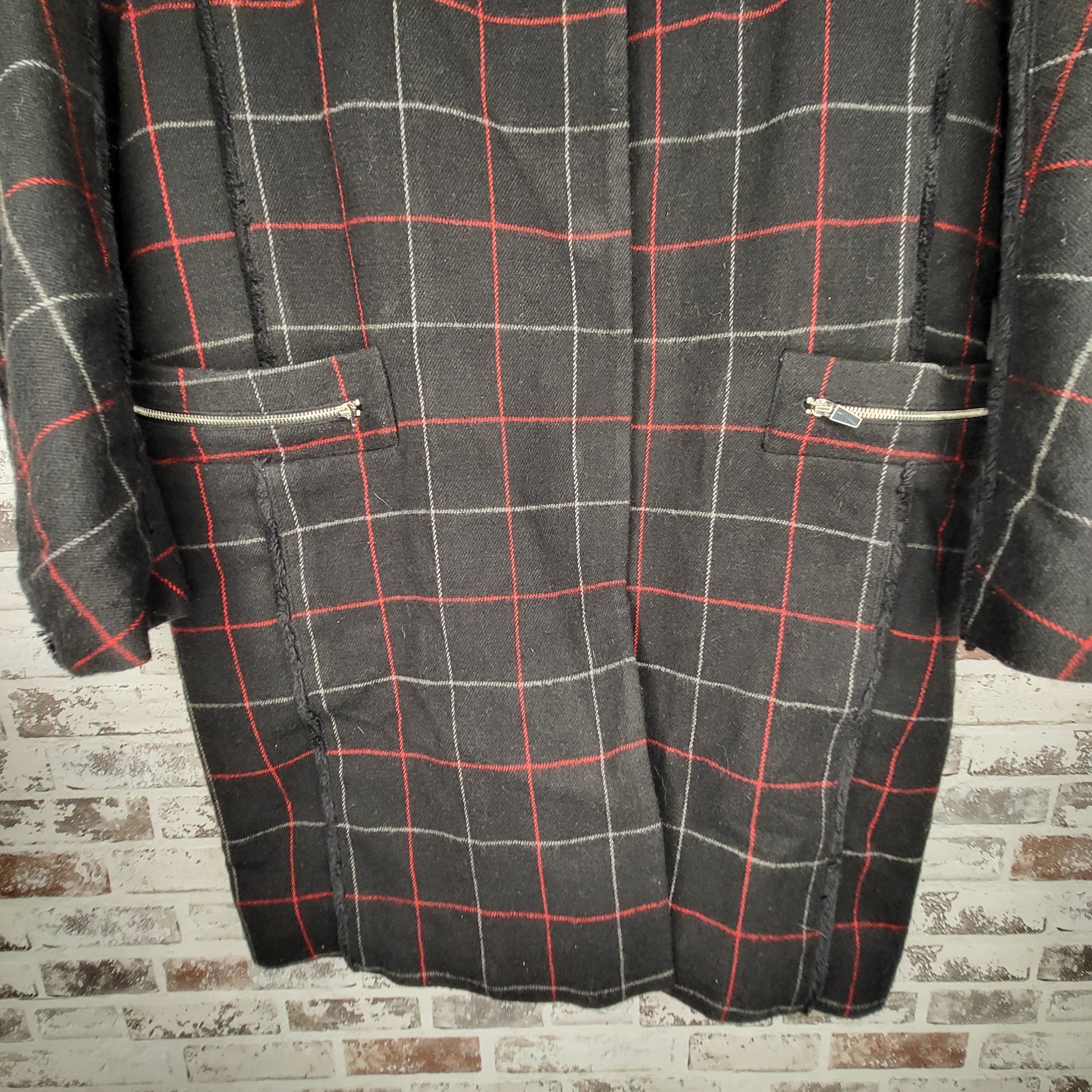 Basic House Black Red Plaid Coat (Women's Size 90 in S.Korea/US Size Small)
