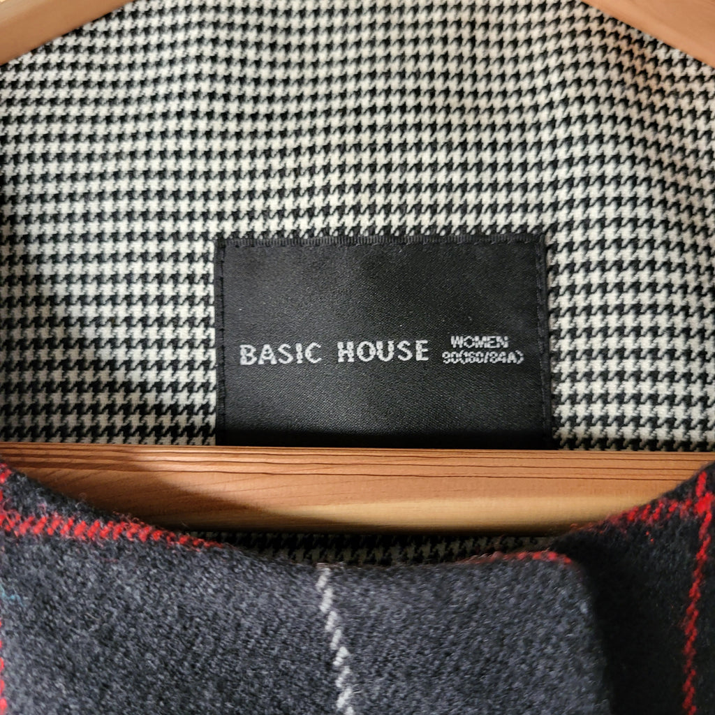 Basic House Black Red Plaid Coat (Women's Size 90 in S.Korea/US Size Small)