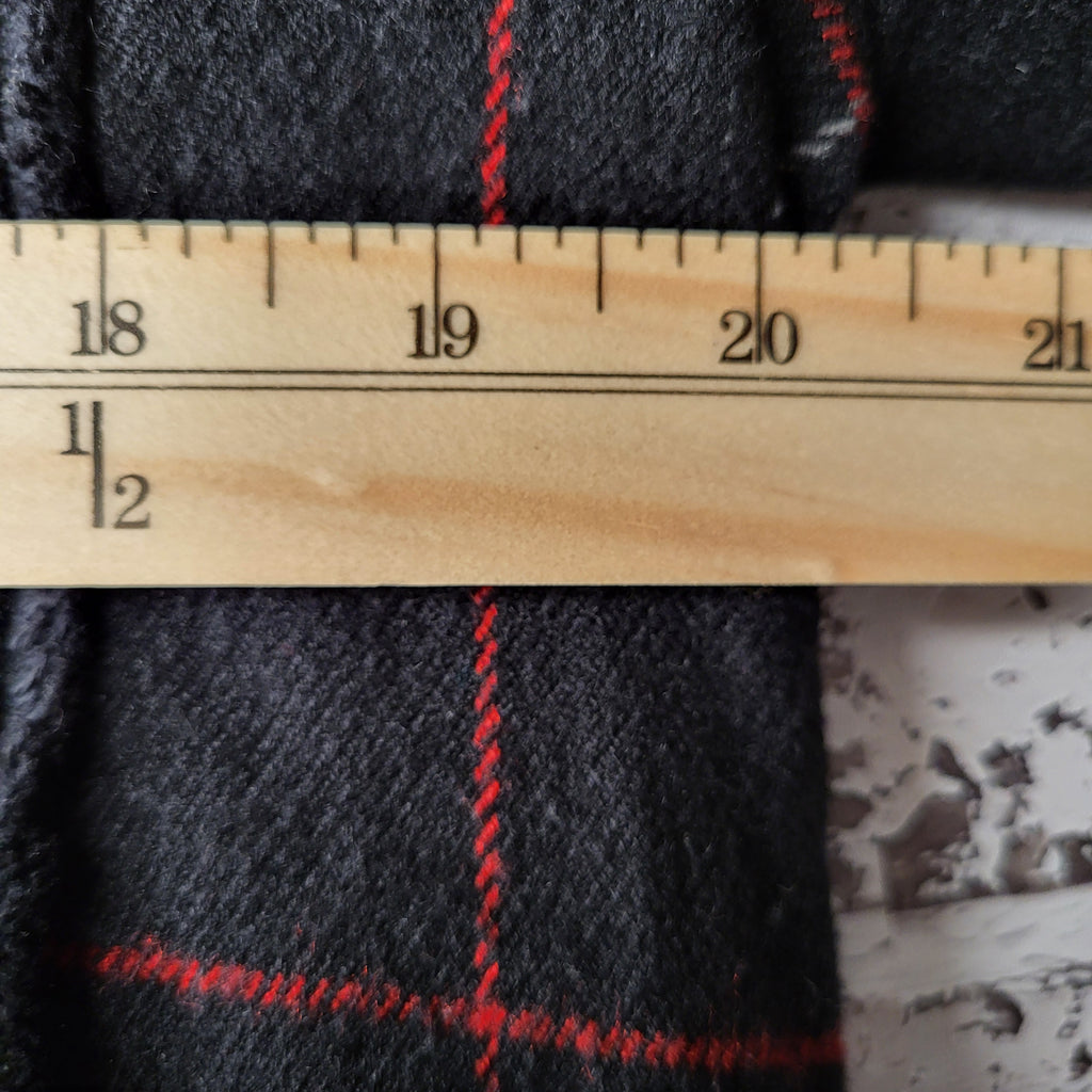 Basic House Black Red Plaid Coat (Women's Size 90 in S.Korea/US Size Small)