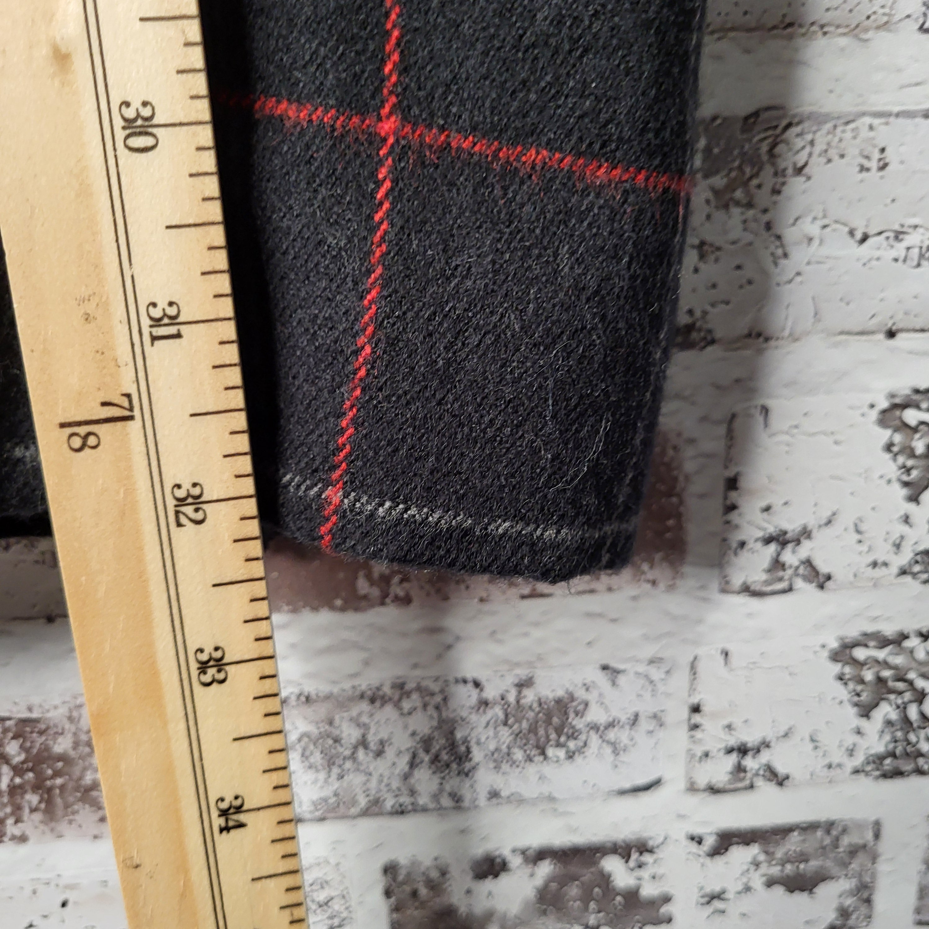 Basic House Black Red Plaid Coat (Women's Size 90 in S.Korea/US Size Small)