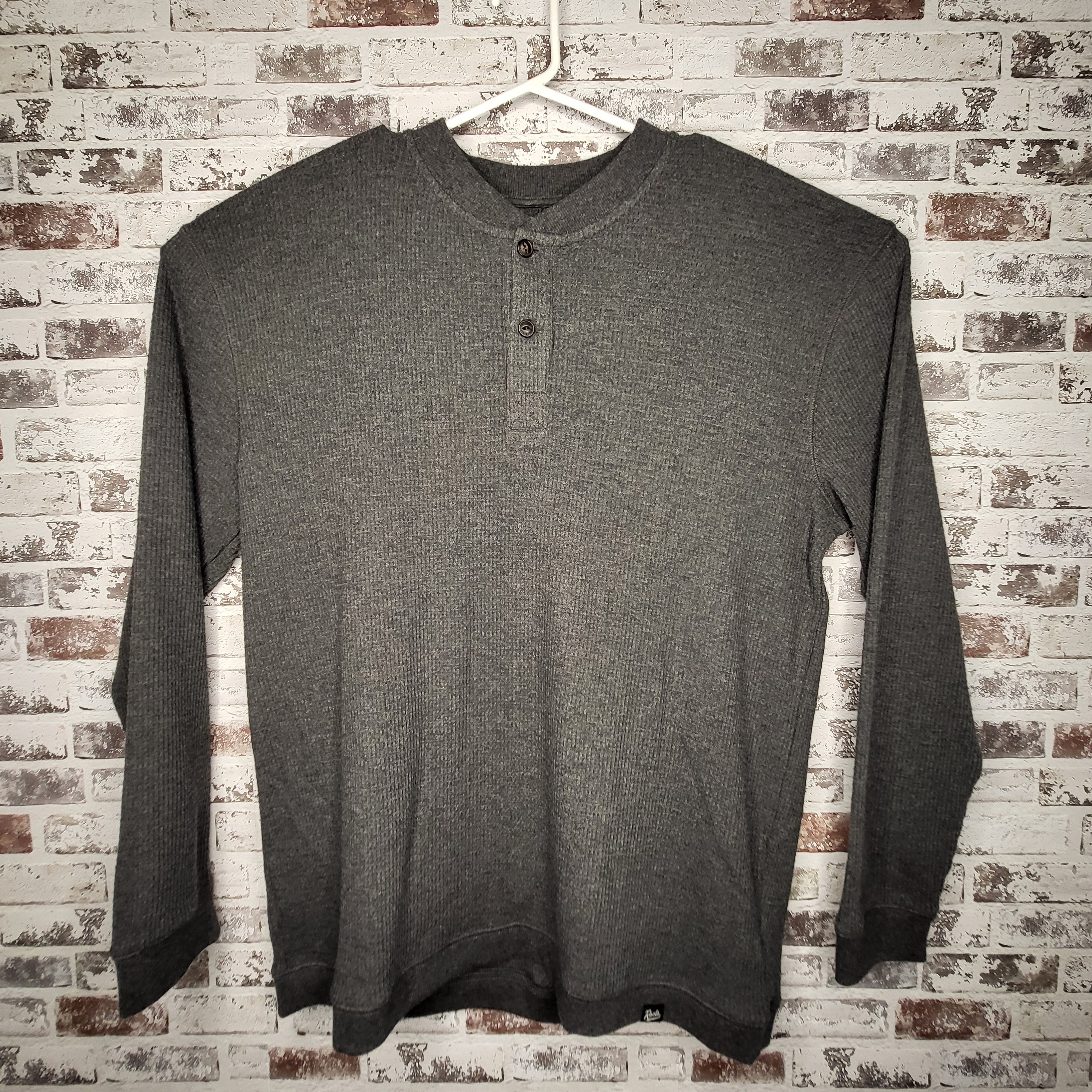Roots Charcoal Waffle Long Sleeve Henley (Men's Size XL)