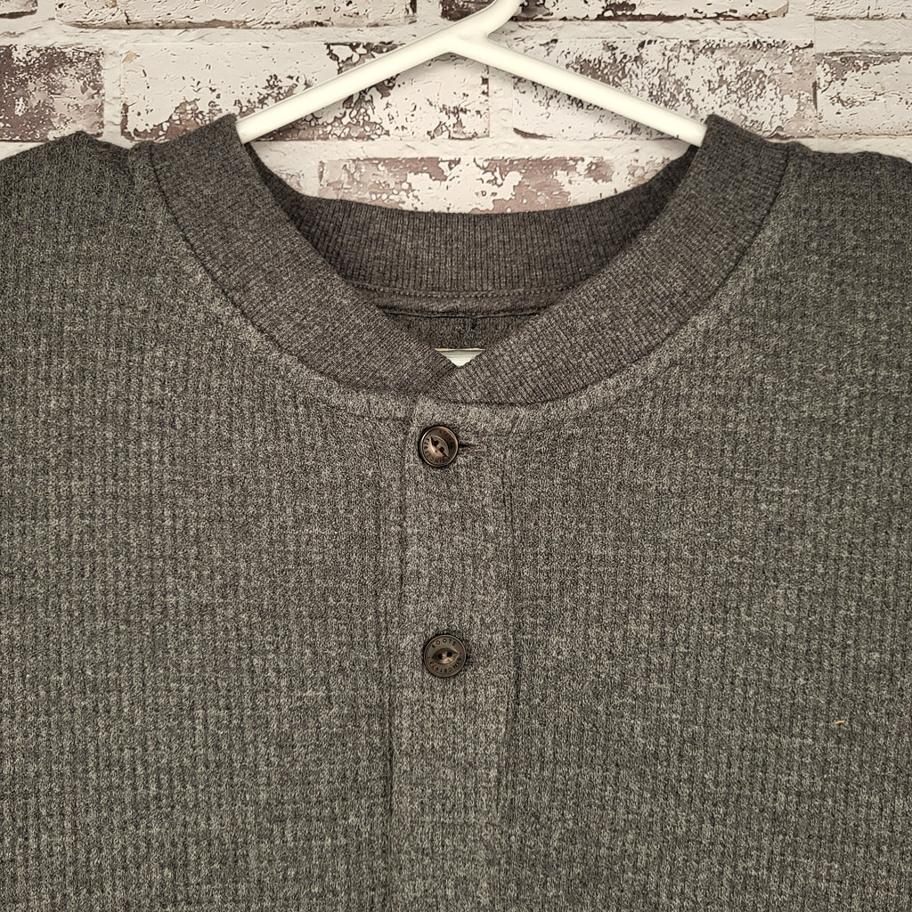 Roots Charcoal Waffle Long Sleeve Henley (Men's Size XL)