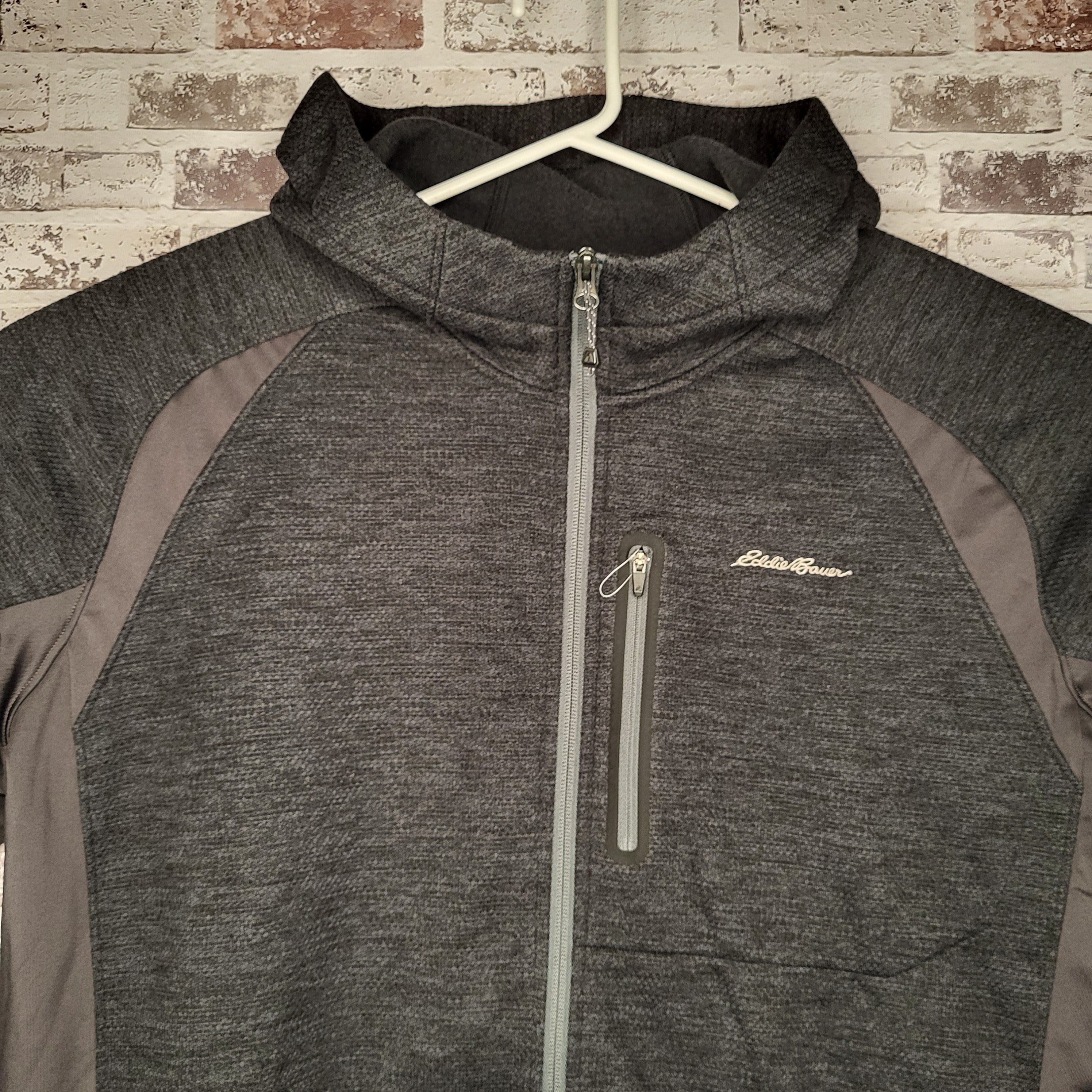 NEW Eddie Bauer charcoal grey First Ascent Cloud Layer hybrid full-zip hoodie (Men's Size XL)