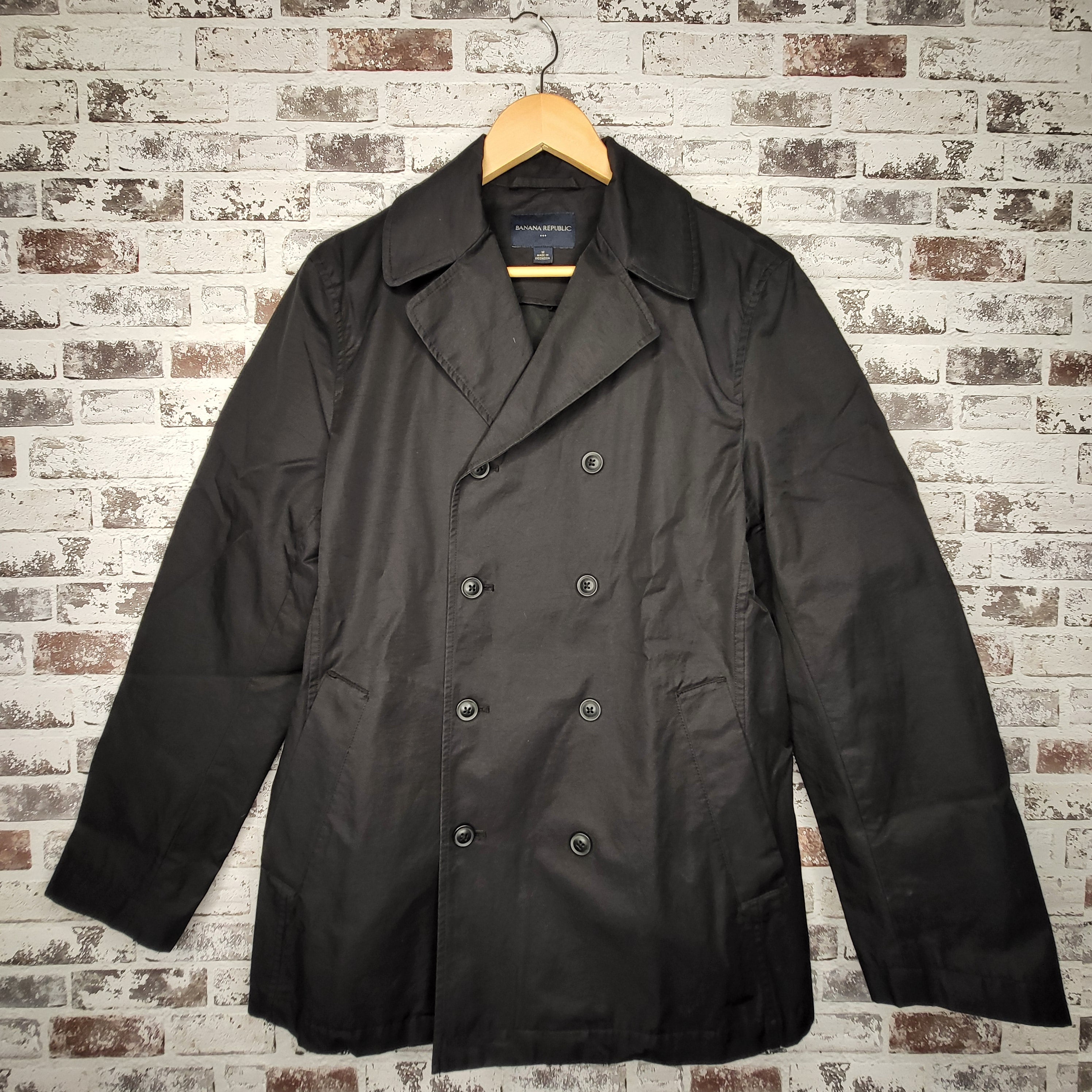Banana Republic black double-breasted jacket (Men's Size M)