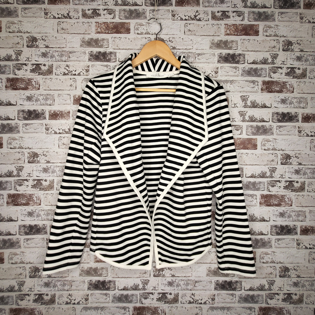 Contemporaine black/white striped open-front jacket (Women's Size L)