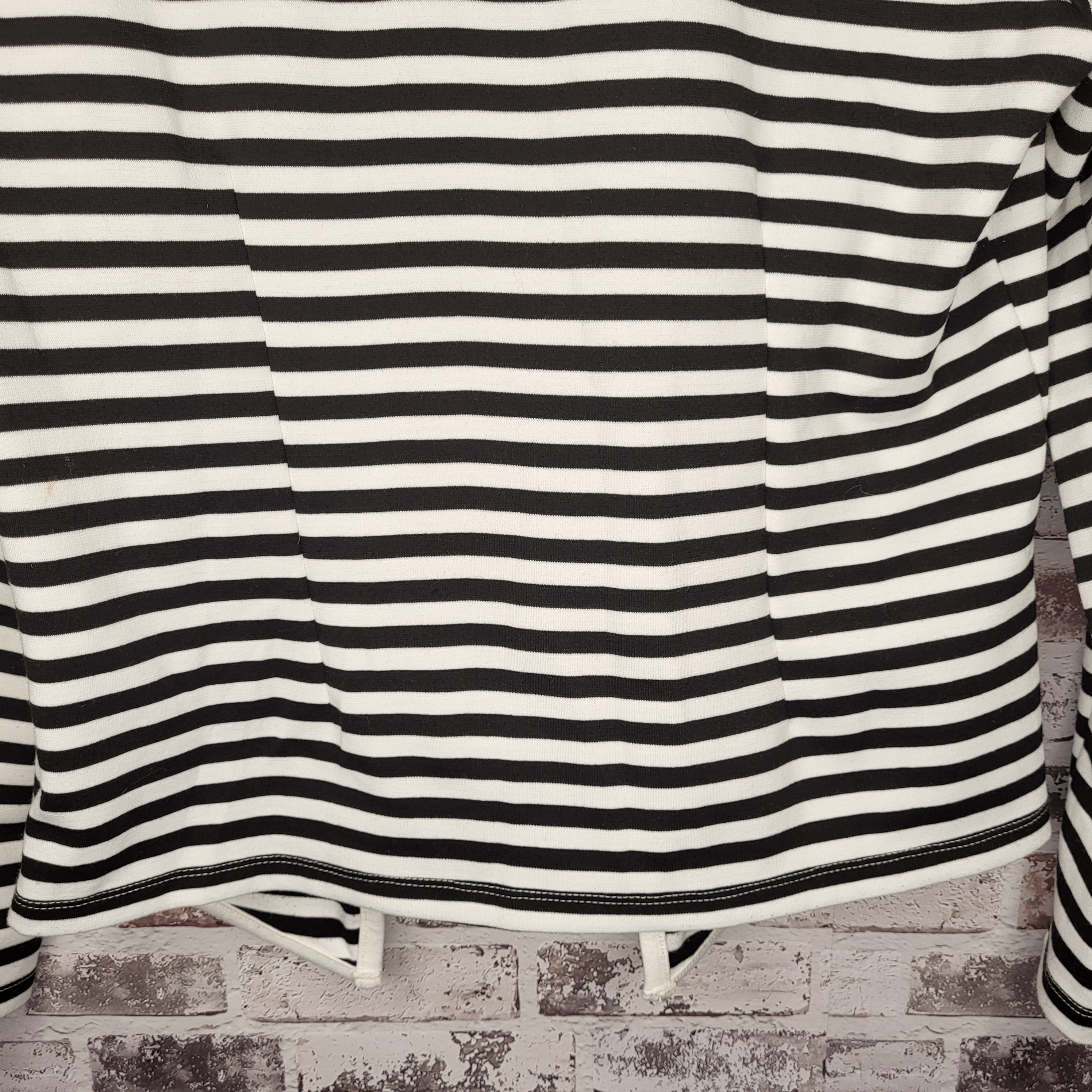 Contemporaine black/white striped open-front jacket (Women's Size L)