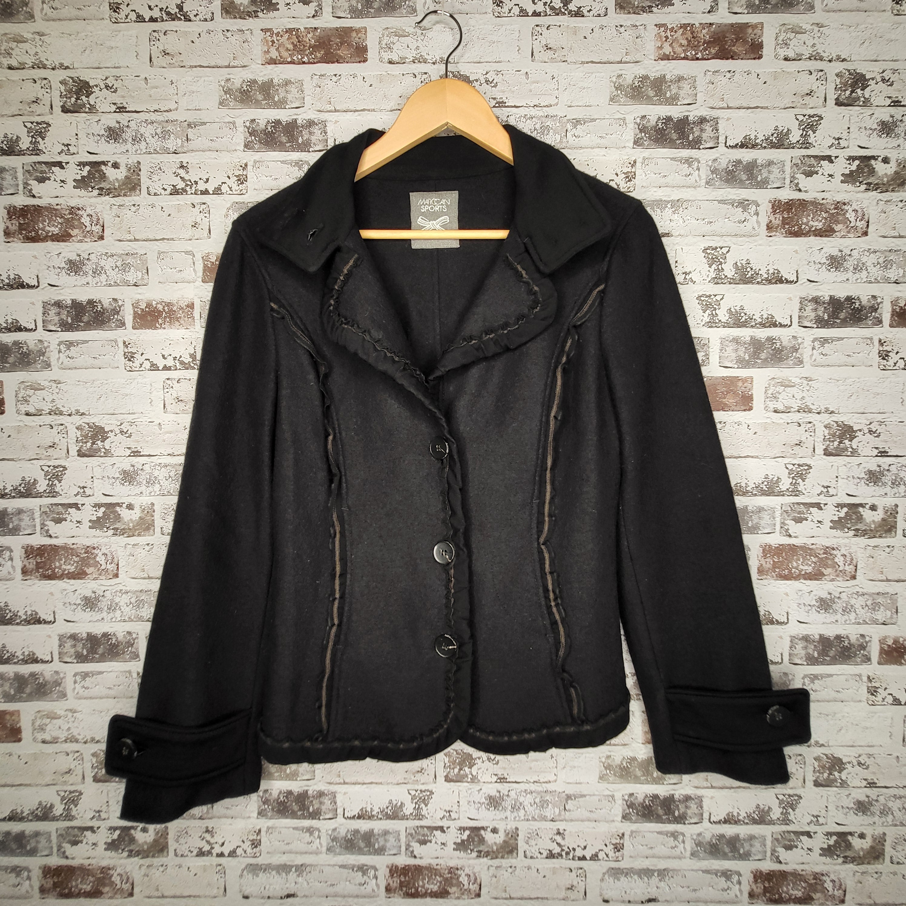 Marc Cain black cropped blazer (Women's Size 8 or S/M)