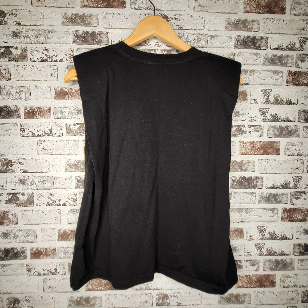 Zara black padded shoulder sleeveless top (Women's Size M)