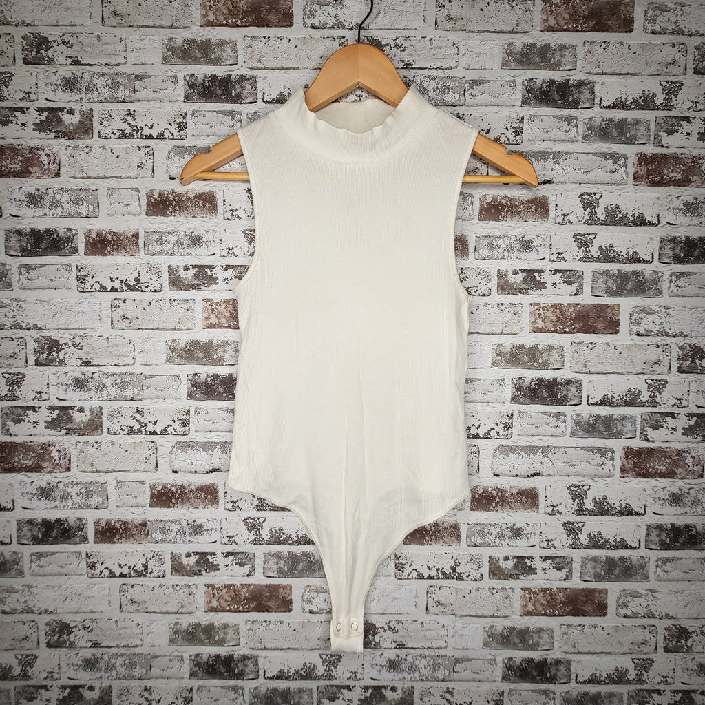 Banana Republic ivory ribbed mock neck bodysuit (Women's Size XS)