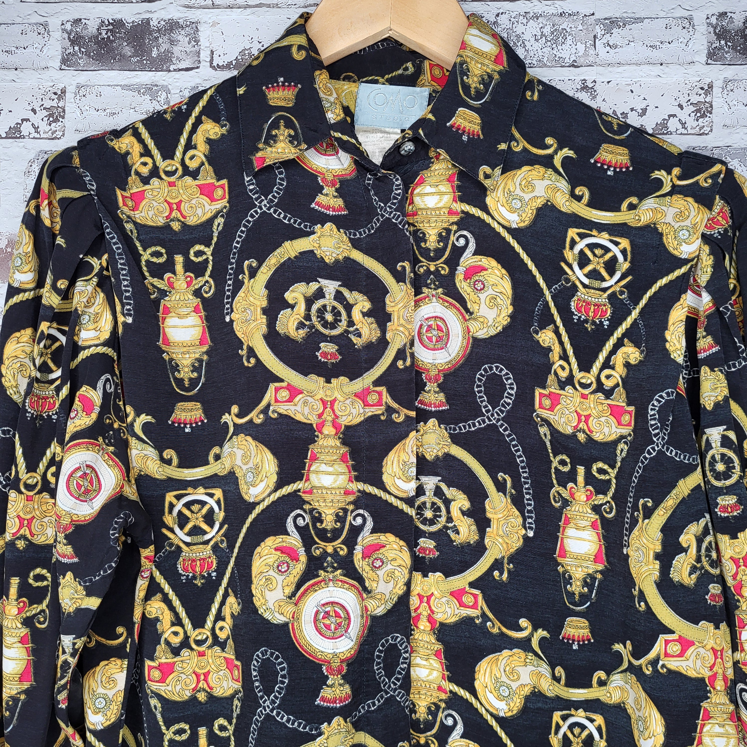 COMO Studio Black Gold Baroque Chain Print Button-Up Shirt (Women's Size 4 or Size S)
