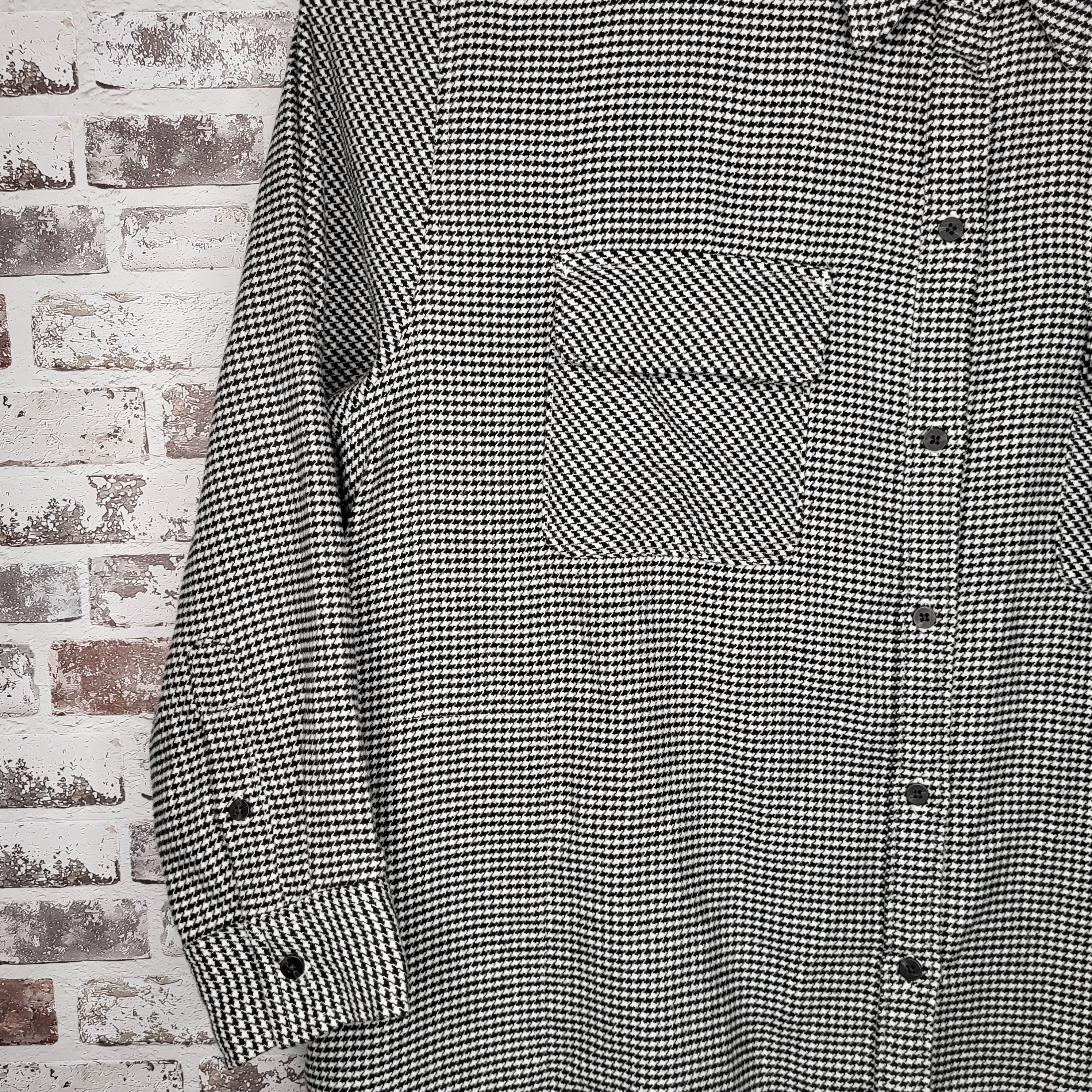 Abercrombie & Fitch Black White Houndstooth Flannel Shacket (Women's Size XXL)