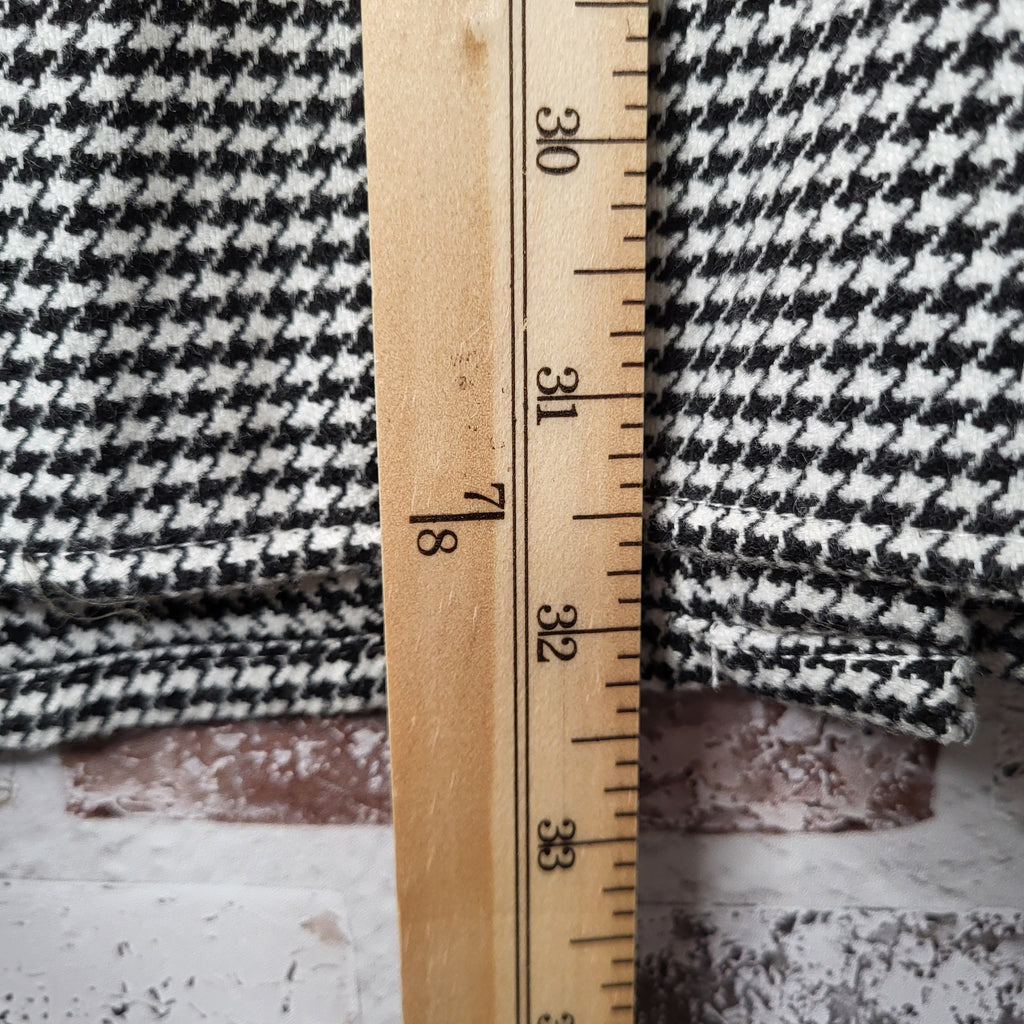 Abercrombie & Fitch Black White Houndstooth Flannel Shacket (Women's Size XXL)