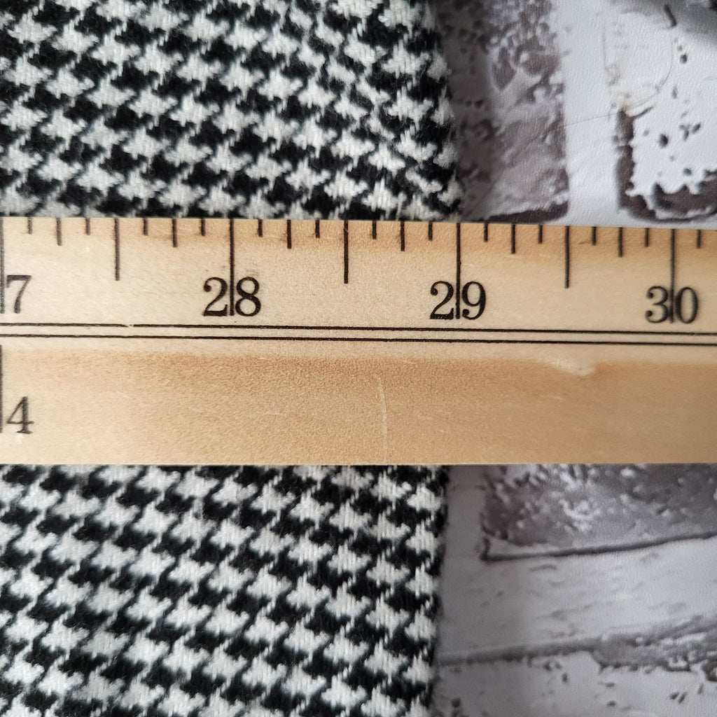 Abercrombie & Fitch Black White Houndstooth Flannel Shacket (Women's Size XXL)