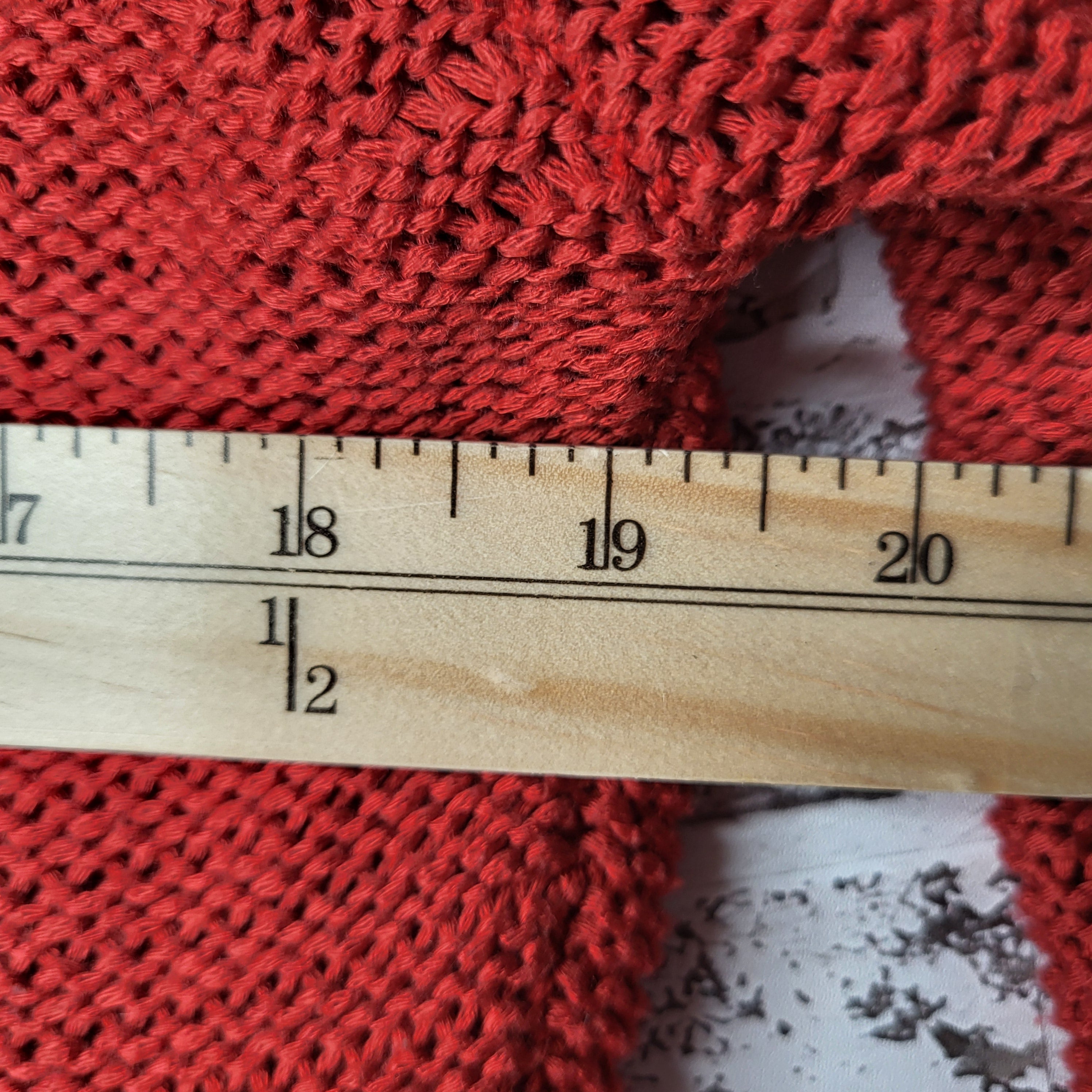 Capture rust open knit V-neck sweater (Women's Size L)