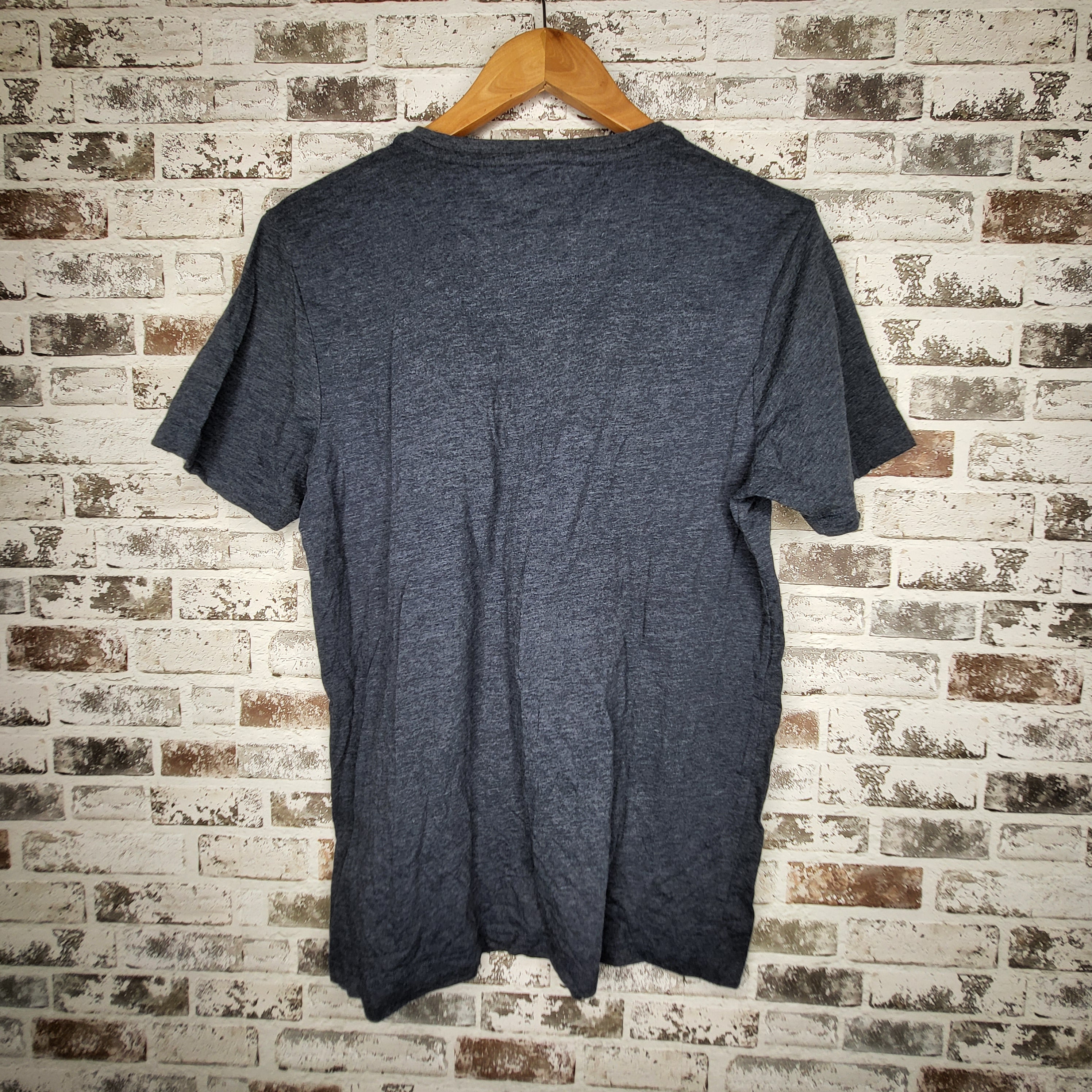Marvel x SF Jeans Co. Heather Navy Captain America Graphic T-Shirt (Men's Size L)