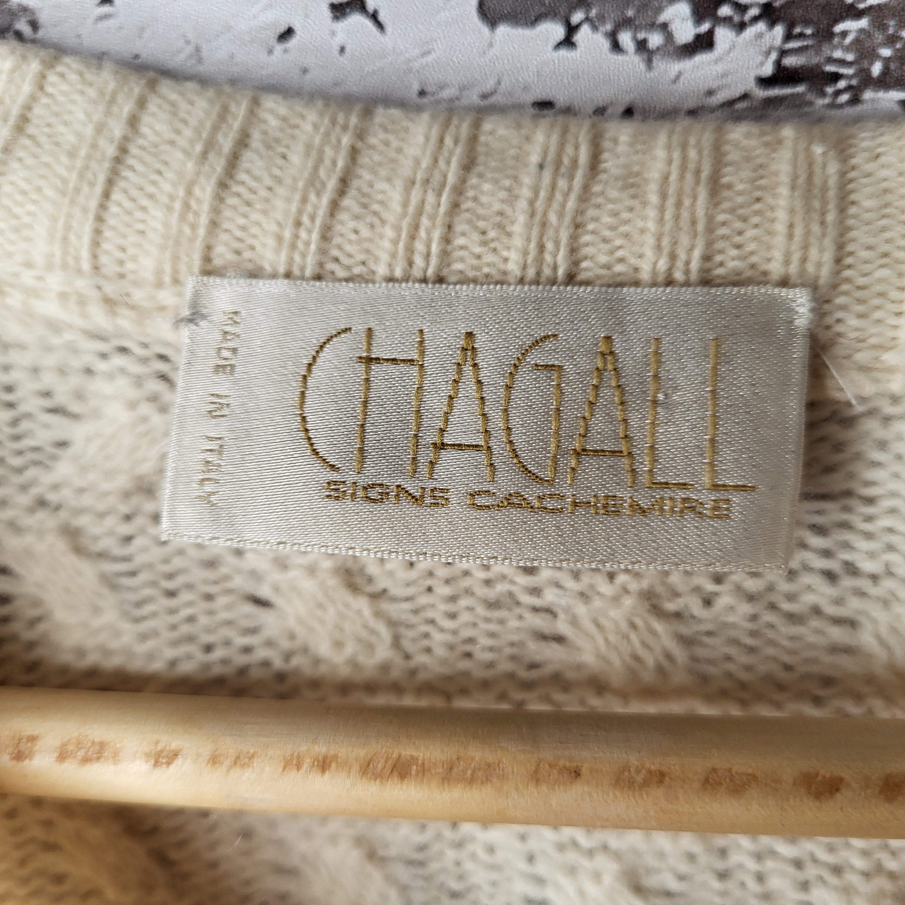 Chagall cream textured knit sweater with geometric pattern (Women'sSize M)