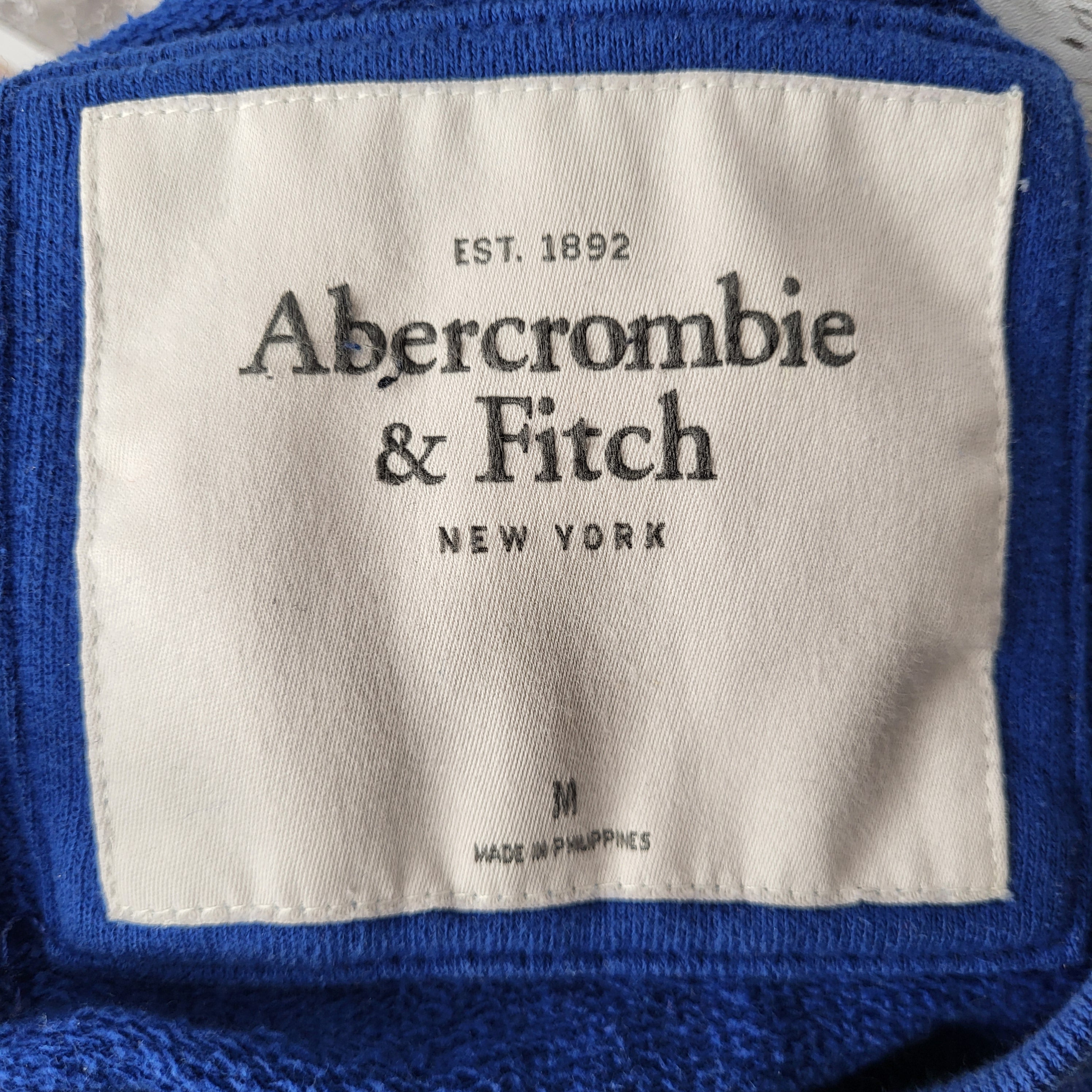 Abercrombie & Fitch Blue A&F Athl Club Crewneck Sweatshirt (Women's Size M)