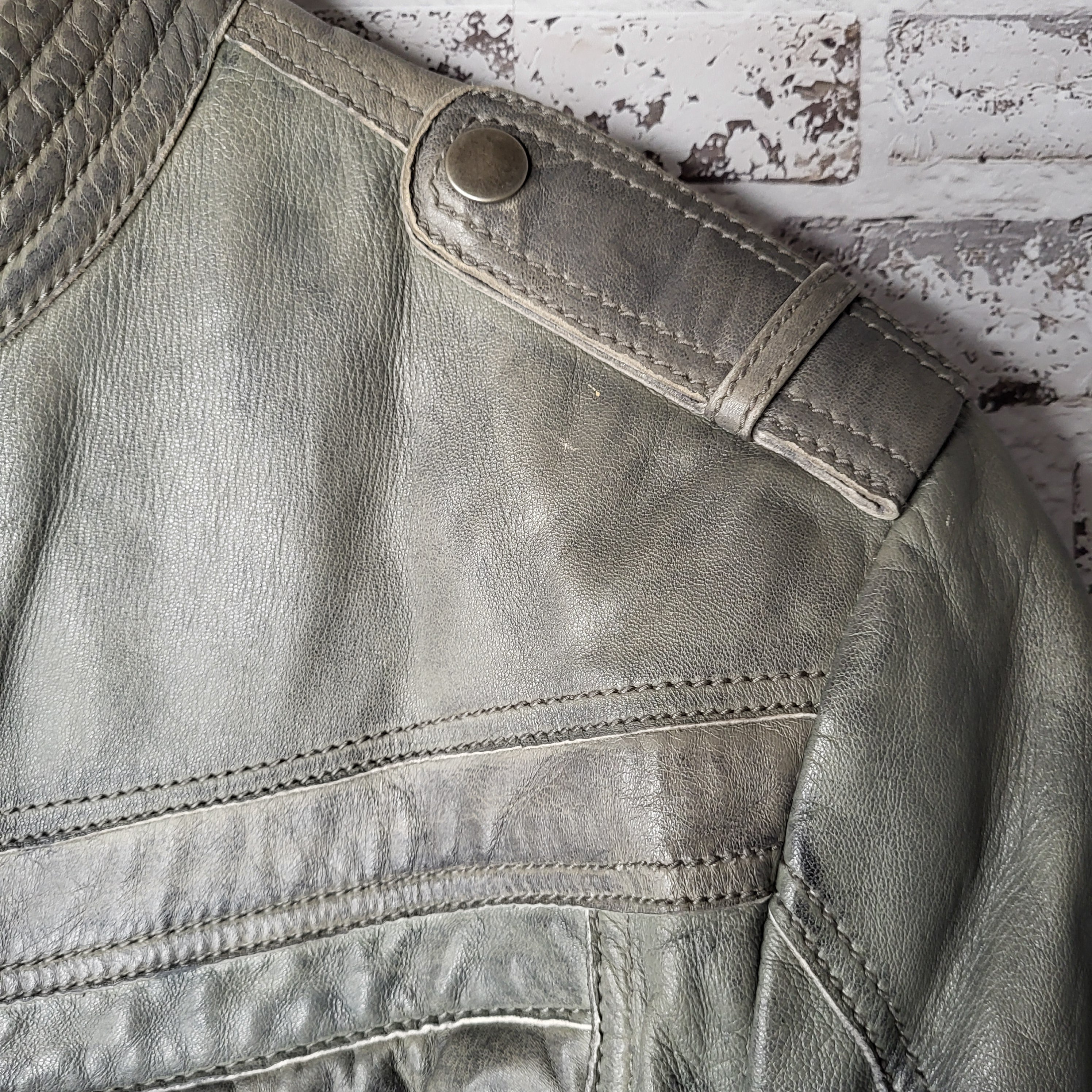 Blink Grey Genuine Leather Moto Jacket (Men's Size S/P)