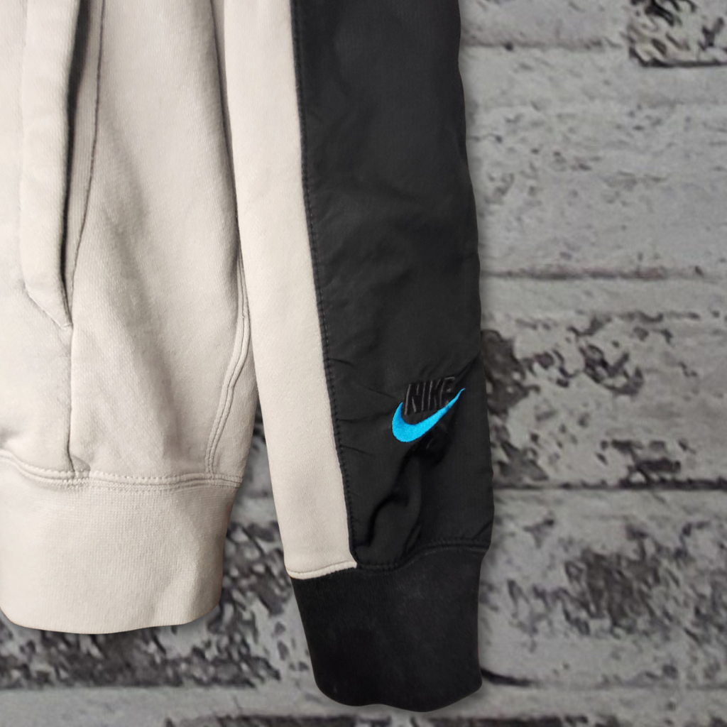 NikeAir white and black full-zip hoodie (Men's Size M)